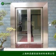304不銹鋼大玻璃防火門(mén)